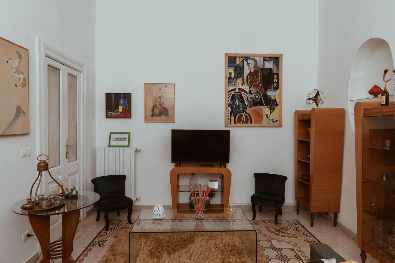 Casa Di Habibi * Bari